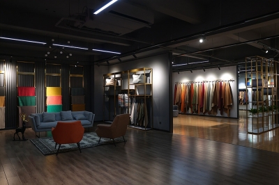 �������ǲ�չ��